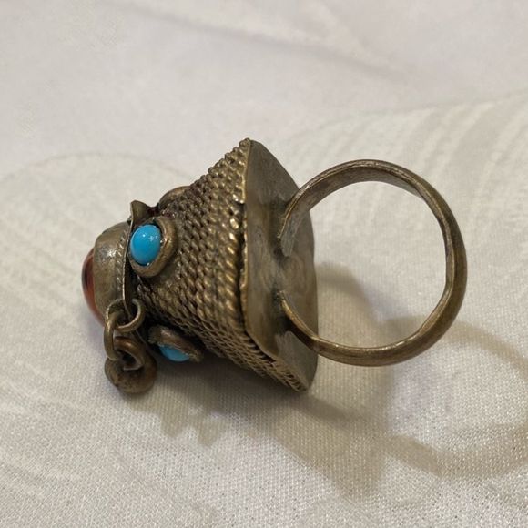 Antique Amber And Turquoise Brass Dome Ring - Picture 7 of 16